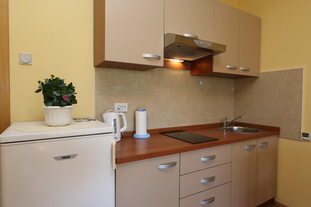 Apartment Mihajic M Klimno Exterior foto